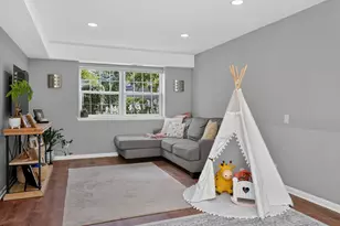 255 Penny Ln, Grayslake, IL 60030 - Photo 13