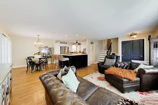 116 W Central Rd, Arlington Heights, IL 60005 - Photo 7