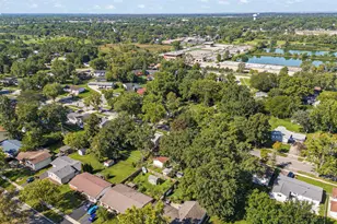 7101 Edgebrook Ln, Hanover Park, IL 60133 - Photo 35