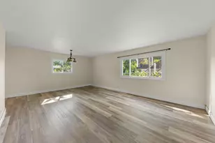 7101 Edgebrook Ln, Hanover Park, IL 60133 - Photo 3