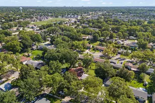7101 Edgebrook Ln, Hanover Park, IL 60133 - Photo 31