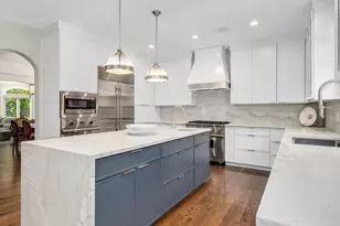 372 S Kenilworth Ave, Elmhurst, IL 60126 - Photo 25