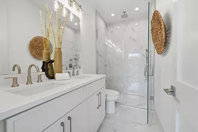 6414 N Francisco Avenue #202, Chicago, IL 60645 - Photo 17