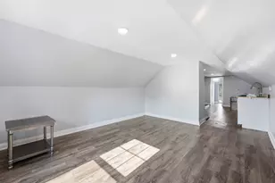 2333 S Whipple St, Chicago, IL 60623 - Photo 23