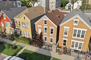 2333 S Whipple St, Chicago, IL 60623 - Photo 3