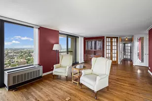 2500 N Lakeview Ave, Chicago, IL 60614 - Photo 17