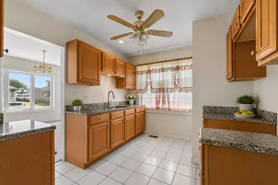 412 S 9th Avenue, Maywood, IL 60153 - Photo 5