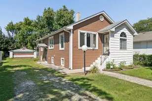 412 S 9th Ave, Maywood, IL 60153 - Photo 1