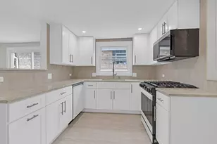 5505 N Nagle Ave, Chicago, IL 60630 - Photo 11
