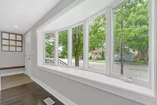 5505 N Nagle Ave, Chicago, IL 60630 - Photo 5