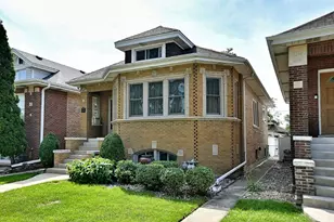 3118 N 78th Ct, Elmwood Park, IL 60707 - Photo 3