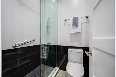 2040 N Damen Avenue #2, Chicago, IL 60647 - Photo 25