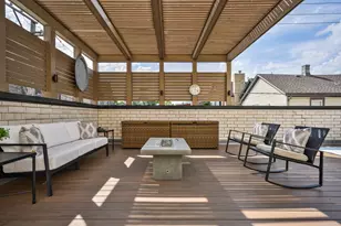 2040 N Damen Ave, Chicago, IL 60647 - Photo 33