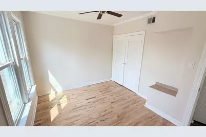 5706 N Maplewood Avenue #2, Chicago, IL 60659 - Photo 9