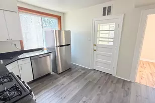 5706 N Maplewood Ave, Chicago, IL 60659 - Photo 3