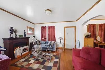 5500 W Haddon Avenue, Chicago, IL 60651 - Photo 5
