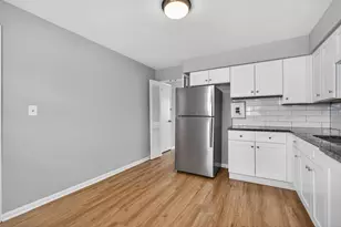 34 S Kensington Ave, La Grange, IL 60525 - Photo 3