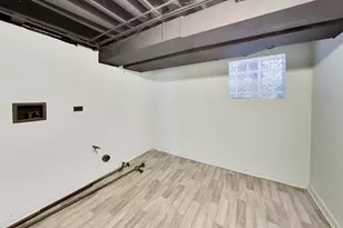 8301 S Maryland Ave, Chicago, IL 60619 - Photo 33