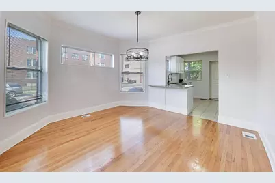 8301 S Maryland Avenue, Chicago, IL 60619 - Photo 9