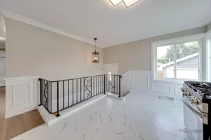 4929 W Randolph St, Hillside, IL 60162 - Photo 7