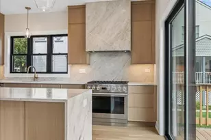 3841 N Kenneth Ave, Chicago, IL 60641 - Photo 11