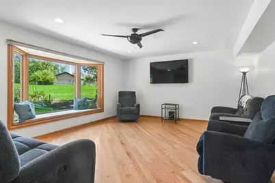 824 Kent Circle, Bartlett, IL 60103 - Photo 13