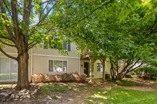 3024 Kentshire Cir, Naperville, IL 60564 - Photo 25