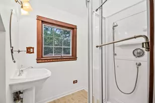 2330 Brown Ave, Evanston, IL 60201 - Photo 19
