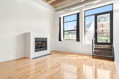 1645 W Ogden Avenue #303, Chicago, IL 60612 - Photo 5