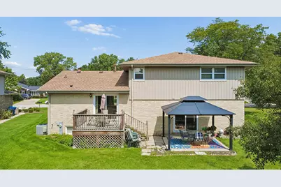 12123 Lake View Drive, Orland Park, IL 60467 - Photo 5