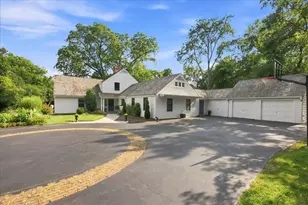 1810 South Ln, Northbrook, IL 60062 - Photo 3