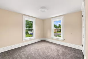 223 Bevier Pl, Aurora, IL 60505 - Photo 21