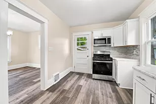 223 Bevier Pl, Aurora, IL 60505 - Photo 15