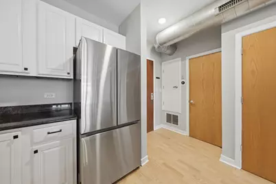 1610 W Fullerton Avenue #403, Chicago, IL 60614 - Photo 19