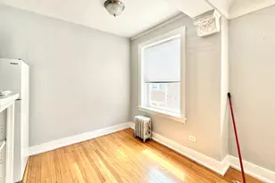 2801 W Lunt Ave, Chicago, IL 60645 - Photo 5