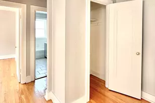 2801 W Lunt Ave, Chicago, IL 60645 - Photo 9