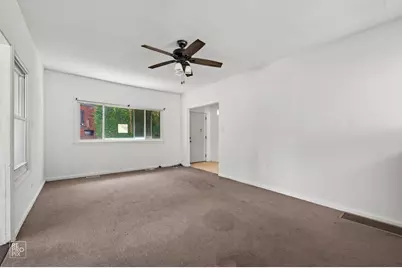 8234 S Kimbark Avenue, Chicago, IL 60619 - Photo 5