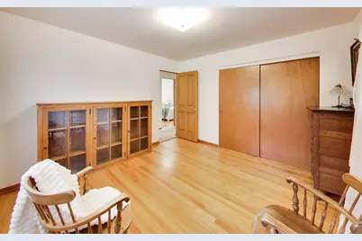 1880 Maple Avenue, Downers Grove, IL 60515 - Photo 15