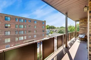 121 S Vail Ave, Arlington Heights, IL 60005 - Photo 13