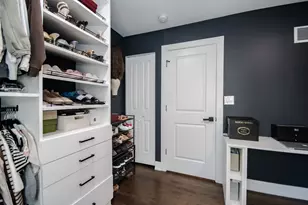 6630 N Trumbull Ave, Lincolnwood, IL 60712 - Photo 19