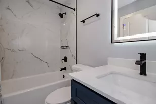 6630 N Trumbull Ave, Lincolnwood, IL 60712 - Photo 21