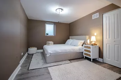 6630 N Trumbull Avenue, Lincolnwood, IL 60712 - Photo 23