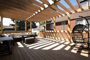 6630 N Trumbull Ave, Lincolnwood, IL 60712 - Photo 29