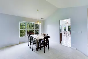2802 Gilcrest Ct, Schaumburg, IL 60193 - Photo 11