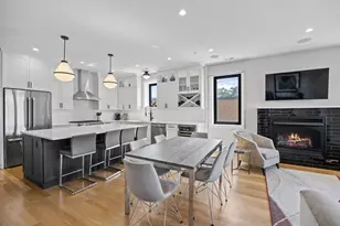 1024 Washington Blvd, Oak Park, IL 60302 - Photo 7