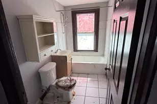 10453 S Ewing Ave, Chicago, IL 60617 - Photo 15