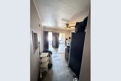 10453 S Ewing Avenue, Chicago, IL 60617 - Photo 9