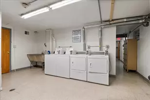 10101 Cherry Pkwy, Skokie, IL 60076 - Photo 25
