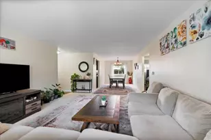 10101 Cherry Pkwy, Skokie, IL 60076 - Photo 13