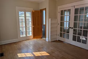 419 S Saxby Ave, Freeport, IL 61032 - Photo 11